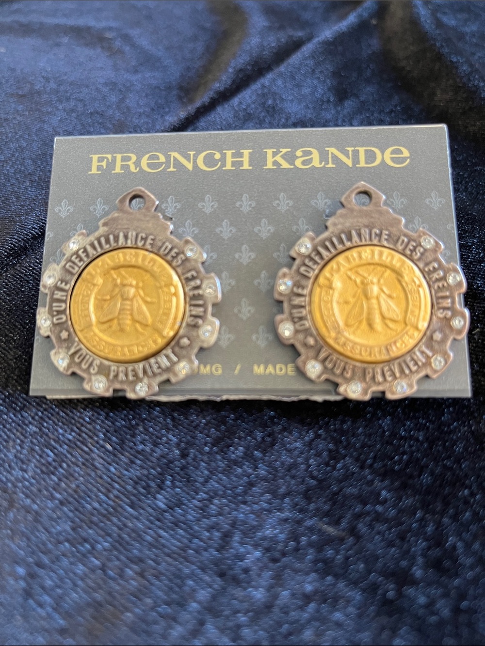 SG1015-Y French Kande Gold and Silver Bee Medallion Drop Earrings